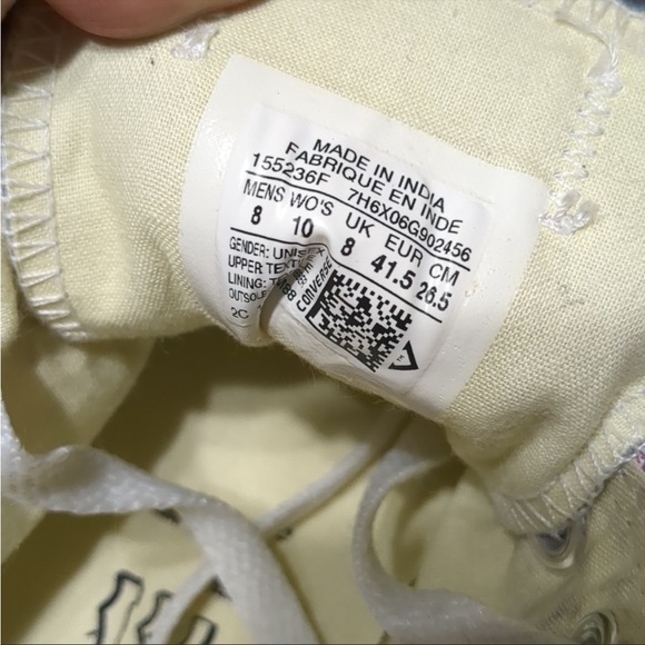 Floral converse women’s size 10 - Picture 7 of 7